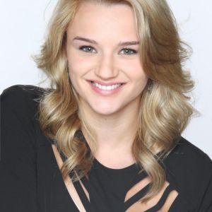 Hunter King (Summer Newman) devient récurrente dans Les Feux de l'Amour