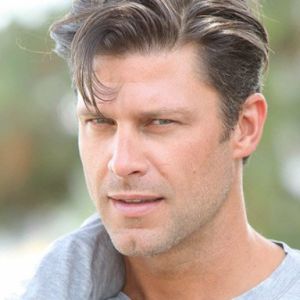 Greg Vaughan (ex Diego Gutierrez des Feux de l'Amour) revient dans Des Jours et Des Vies