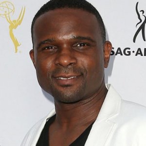 Darius McCrary (ex-Malcolm dans les Feux de l'Amour) est une 'Star'