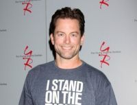 Michael Muhney annonce qu'il ne reviendra PAS dans les Feux de l'Amour