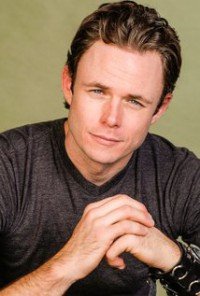 Curtis Fielding,                                     personnage                                 dans Les Feux de l&#039;Amour