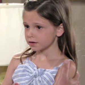Bella Fisher,                                     personnage                                 dans Les Feux de l&#039;Amour