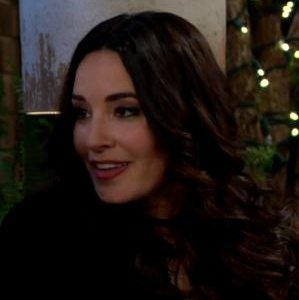 Leann ,                                     personnage                                 dans Les Feux de l&#039;Amour
