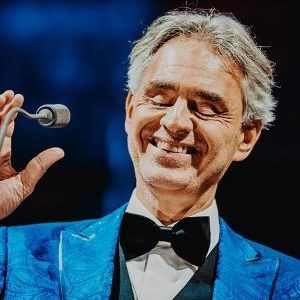 Andrea Bocelli,                                     personnage                                 dans Amour, Gloire et Beauté