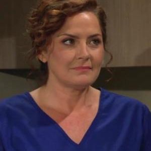 Joyce Infirmière,                                     personnage                                 dans Les Feux de l&#039;Amour