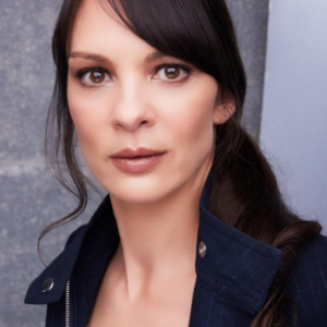 Jen Roberts,                                     personnage                                 dans Les Feux de l'Amour