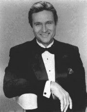 James Richard Grainger,                                     personnage                                 dans Les Feux de l&#039;Amour