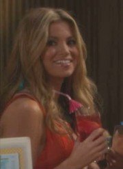 Ashleigh (Nom Inconnu),                                     personnage                                 dans Amour, Gloire et Beauté