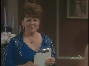 Edna McCallister,                                     personnage                                 dans Les Feux de l&#039;Amour