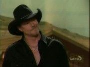 Trace Adkins,                                     personnage                                 dans Les Feux de l&#039;Amour