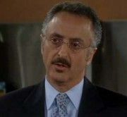 Dr Benson,                                     personnage                                 dans Les Feux de l&#039;Amour
