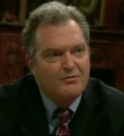 Howard Sullivan,                                     personnage                                 dans Les Feux de l&#039;Amour