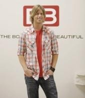 Beau Davidson,                                     personnage                                 dans Amour, Gloire et Beauté