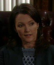 Lynette Farr,                                     personnage                                 dans Les Feux de l&#039;Amour