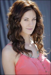 Samantha Atkinson,                                     personnage                                 dans Les Feux de l&#039;Amour