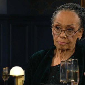 Les Feux de l'Amour, épisode N°12718 diffusé le 5 octobre 2023 aux USA