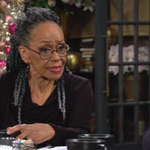 Les Feux de l'Amour, épisode N°12764 diffusé le 12 décembre 2023 aux USA