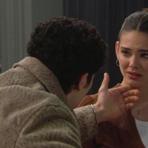 Amour, Gloire et Beauté/Top Models, épisode N°9725 diffusé le 27 février 2026 aux USA