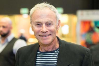 Tristan Rogers, ex-Colin Atkinson des Feux de l’Amour et Robert Scorpio de General Hospital, est décédé à 79 ans