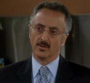 Dr Benson, personnage dans Les Feux de l'Amour
