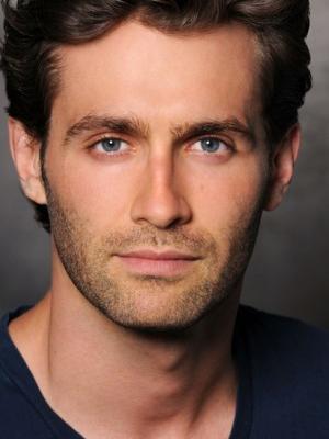 { name }},                                          acteur                                                                                  
 dans Les Feux de l'Amour