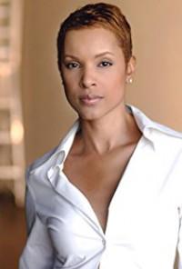 { name }},                                          actrice                                                                                  
 dans Les Feux de l'Amour