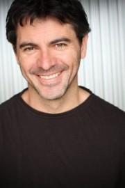 { name }},                                          acteur                                                                                  
 dans Amour, Gloire et Beauté