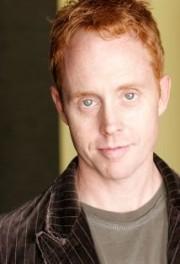 { name }},                                          acteur                                                                                  
 dans Les Feux de l'Amour