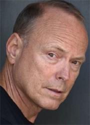 { name }},                                          acteur                                                                                  
 dans Les Feux de l'Amour