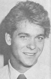 { name }},                                          acteur                                                                                  
 dans Les Feux de l'Amour