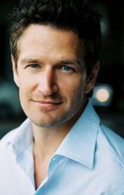 { name }},                                          acteur                                                                                  
 dans Les Feux de l'Amour