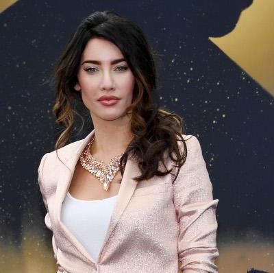 Carnet Rose - Jacqueline MacInnes Wood (Steffy dans Amour, Gloire et Beauté/Top Models) accouche de son 4ème enfant