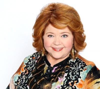 Patrika Darbo (Shirley Spectra dans Amour, Gloire et Beauté - Top Models) se livre dans une interview.