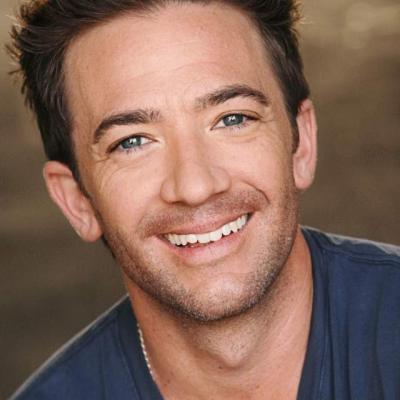 David Faustino ('Mariés, deux enfants') arrive dans les Feux de l'Amour