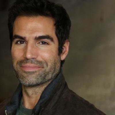 Jordi Vilasuso arrive au casting des Feux de l'Amour aux USA