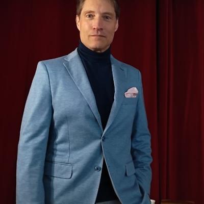 Interview exclusive de Sean Kanan : "Deacon est un bad boy, drôle et sexy"