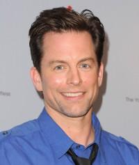 Michael Muhney annonce qu'il quitte les Feux